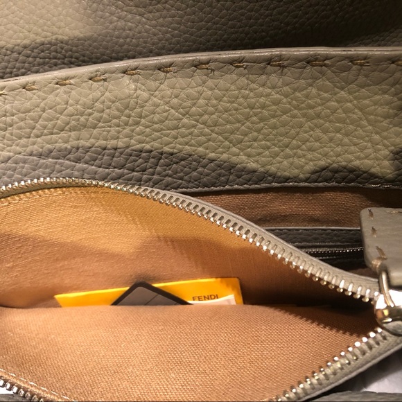 FENDI | Selleria Linda Bag - Picture 10 of 10